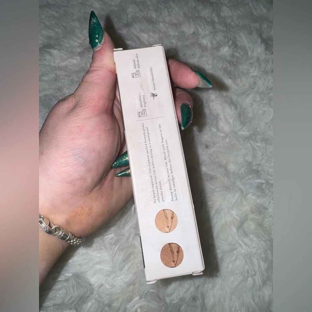 FINAL PRICE NWB Julep Crème to Powder Eyeshadow Stick Duo - Picture 2 of 6